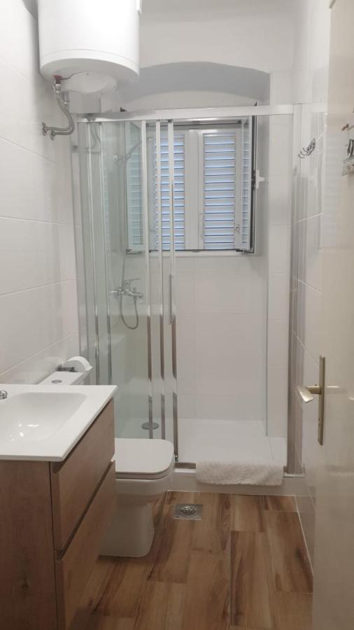 Guesthouse Fatuta Cres Eksteriør billede